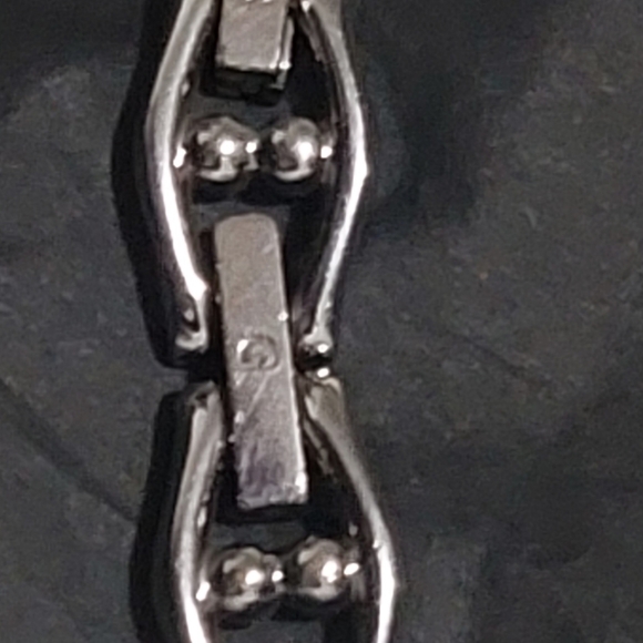 Vintage GUESS Two-tone Chain Link Bracelet Watch - Picture 5 of 6